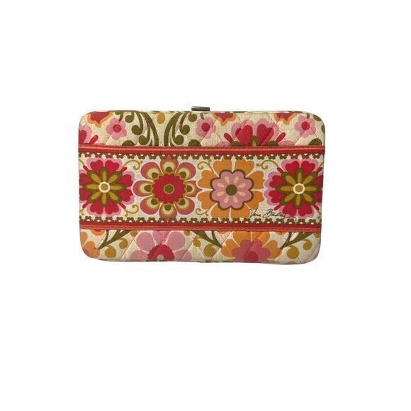 Vera Bradley Handbags - Vera Bradley Opera style Clutch Snap Wallet Folkloric 7.5"x5"‎
